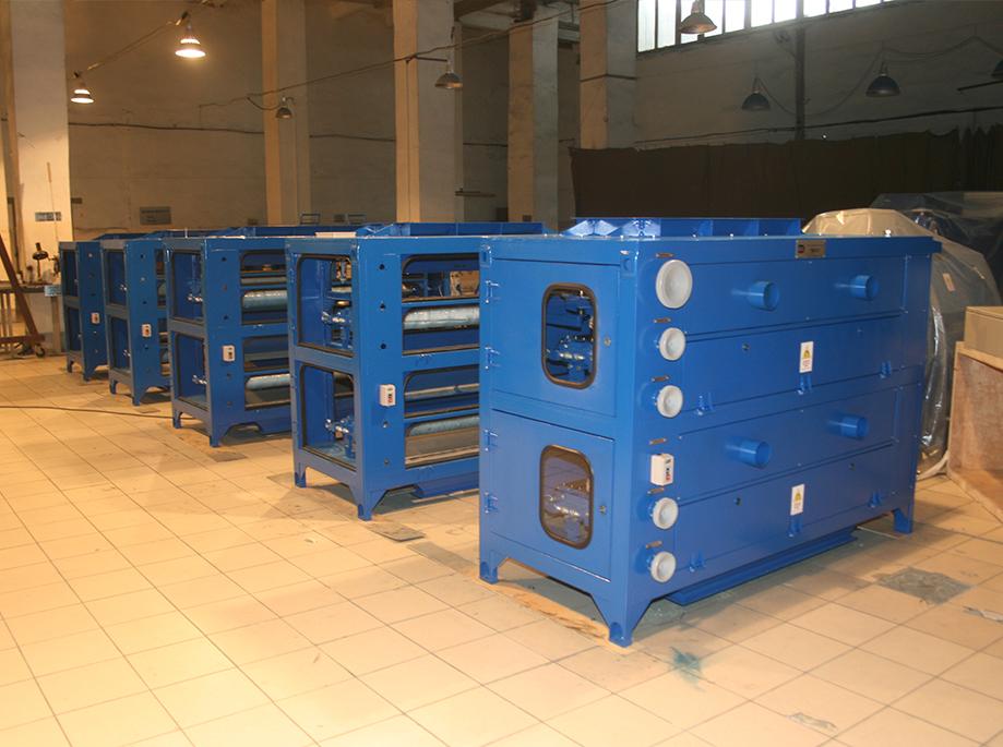 Lancement de l'équipement complexe des installations de production de l'industrie du verre avec des séparateurs magnétiques